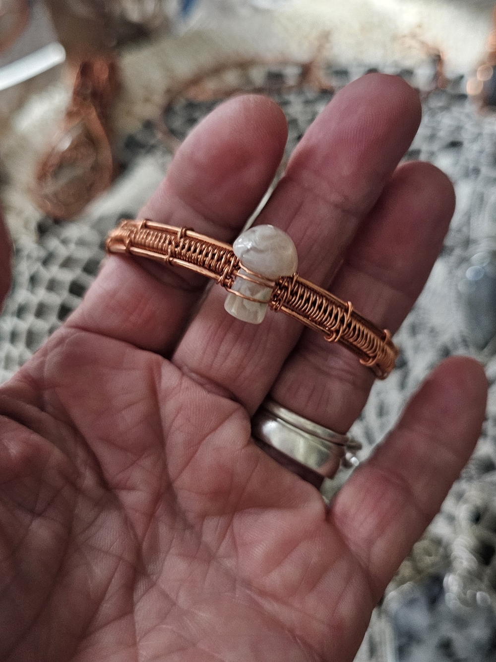 Handcrafted Copper Wire Bracelet with MUSHIE FLOWER AGATE UV'S!(191)
